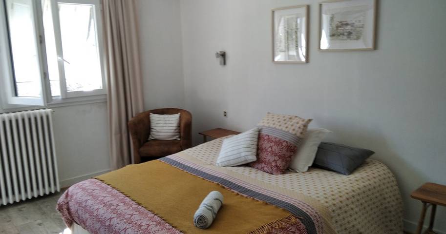 Chambre d’hôte pour 4 personnes, avec jardin, animaux acceptés dans Parc naturel régional des Volcans d'Auvergne - 2