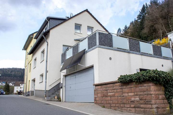 Gîte pour 4 personnes, avec vue et terrasse à Wilhelmsfeld