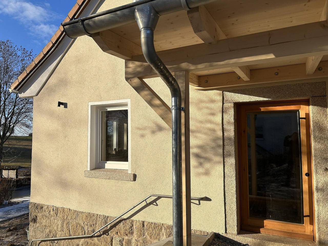 Ferienhaus Bergheiner - Großzügige Ferienwohnung für 5 mit Sauna, Garten & Zirbenholz in Bärnau, Naturpark Nördlicher Oberpfälzer Wald