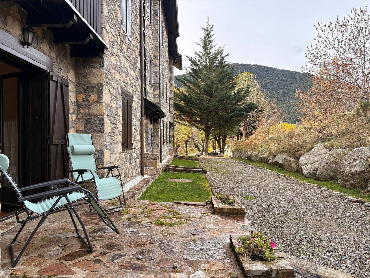 Apartamento vacacional entero, Acogedor estudio con terraza Besiberri 4 Vall de Boí in Pla de l'Ermita, Valle de Bohí