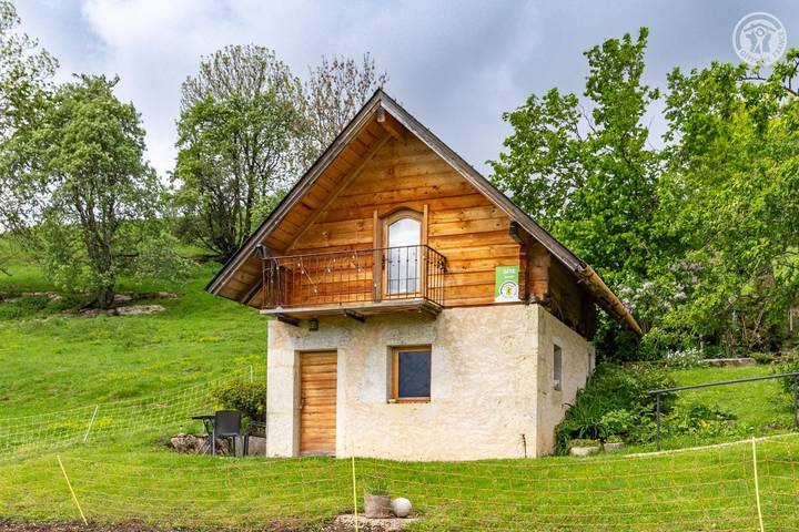 Gîte pour 2 personnes, avec Balcon ainsi que Terrasse et Jardin