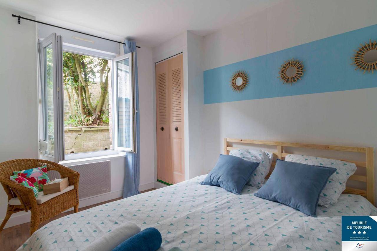 Appartement entier, Le Grand Appart' proche commerces in Flers, Région d'Argentan