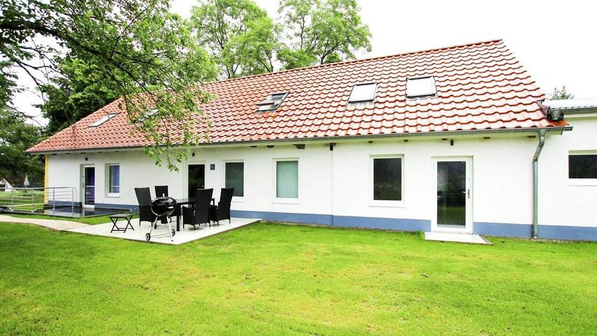 Ferienhaus für 4 Personen, mit Terrasse in Lohmen