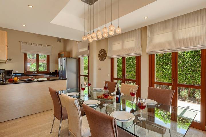 Bungalow für 6 Personen, mit Terrasse und Garten auf Zypern - 4