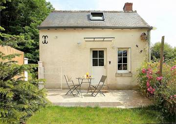 Gîte pour 4 personnes, avec vue et jardin à Pocé-sur-Cisse