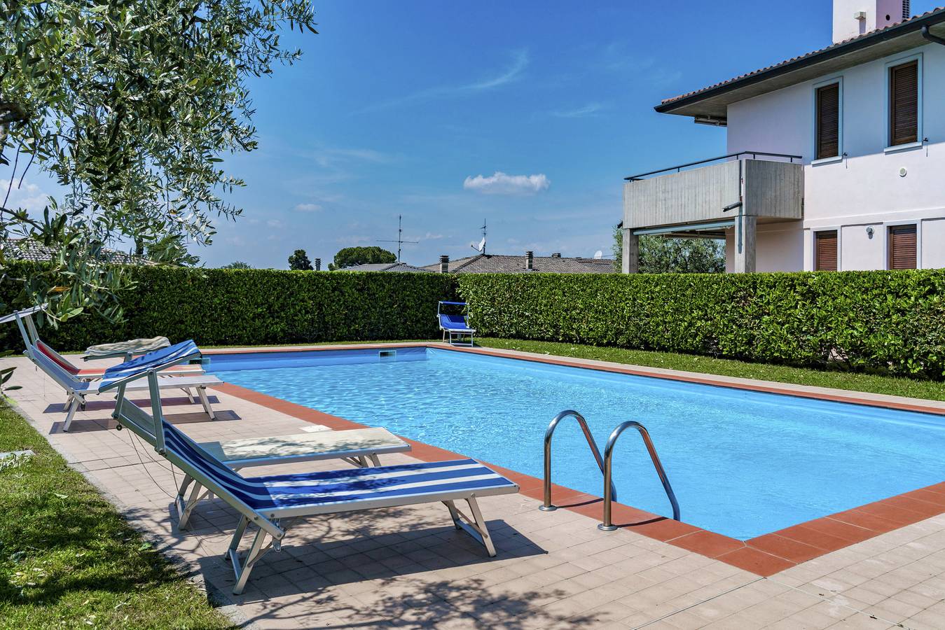 Geheel appartement, Sogno View Apartment in Lazise, Garda Bergen