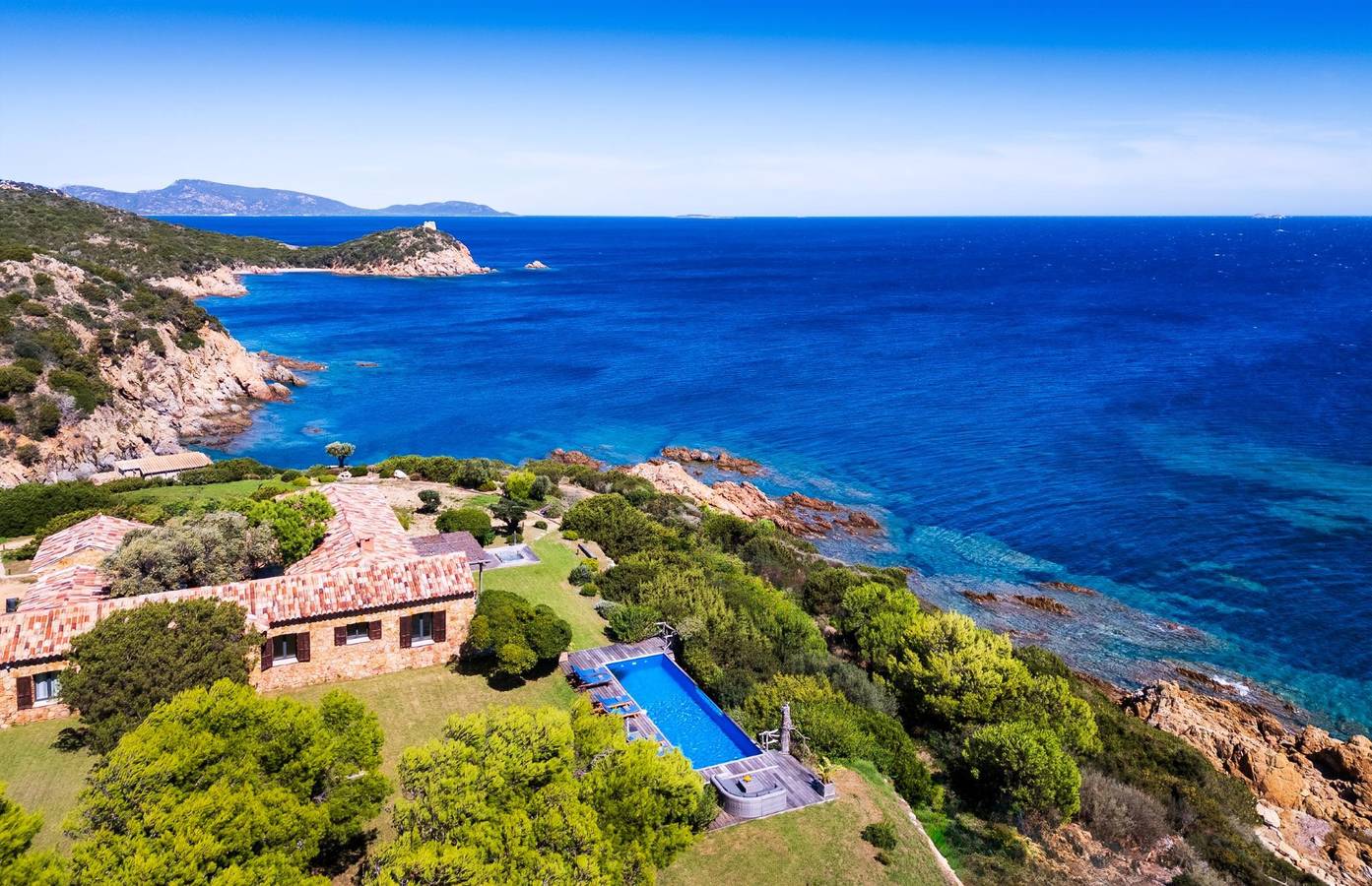 Private Waterfront Villa with Pontoon, Pool, Jacuzzi and Guest Annexe in Bonifacio, Arrondissement de Sartène