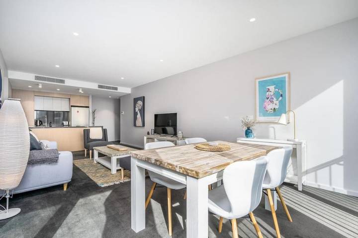 Gîte pour 2 personnes, avec vue ainsi que vue sur le lac et balcon dans Kingston - 4