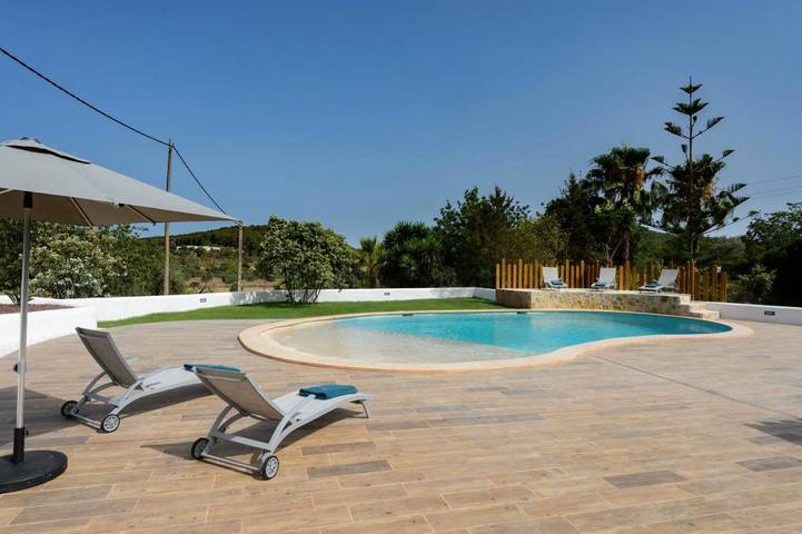 Location de vacances pour 4 personnes, avec jardin et piscine à Santa Gertrudis de Fruitera - 3