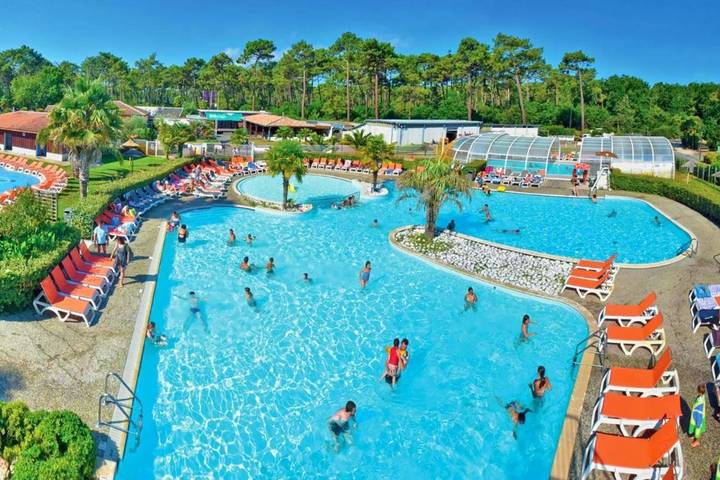 Camping pour 10 personnes, avec jardin ainsi que terrasse et piscine, animaux acceptés au Cap Ferret - 3