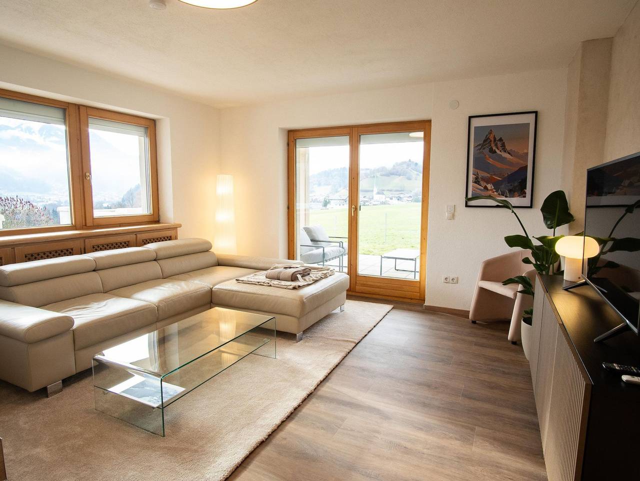 Ganze Ferienwohnung, Sunside Stay in Wiesing, Bezirk Schwaz