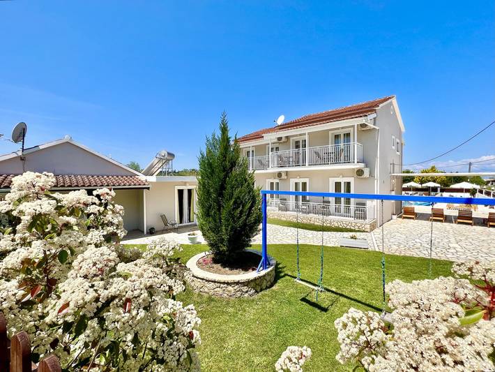 Villa mit pool für 21 Personen, mit Garten auf Korfu - 2