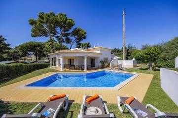 Villa für 4 Personen, mit Garten an der Algarve