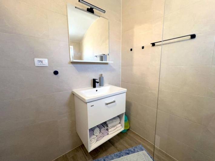 Ganze Wohnung, One bedroom apartment with sea view (3) in Dubrovnik-Neretva
