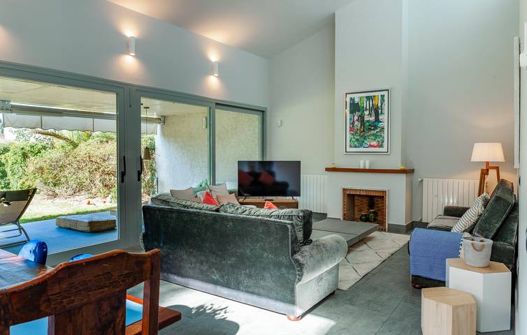 275 sqft Apartment with Parking, Pool & Internet | Beach 1km in El Rompido, Cartaya