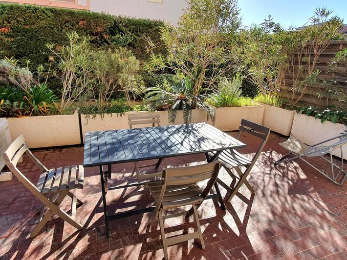 Gîte pour 4 personnes, avec terrasse, animaux acceptés dans Plage De La Croisette Sainte Maxime