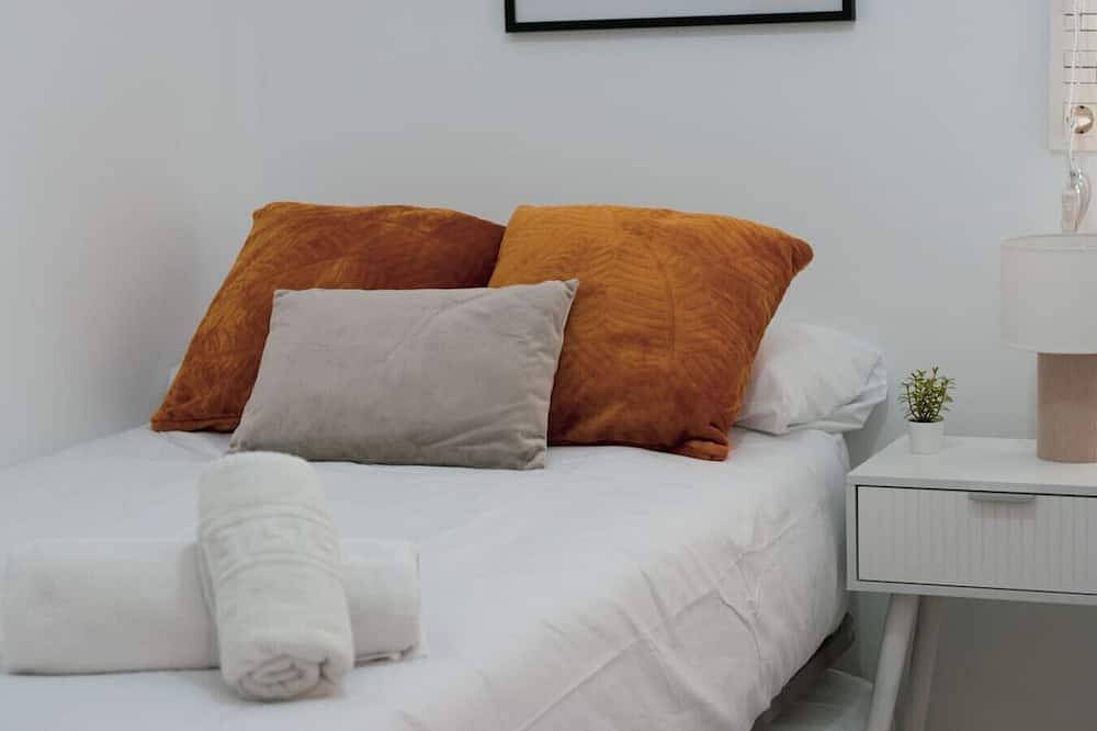Entire apartment, Your luxury getaway in downtown Zaragoza in Saragossa, Saragossa Province