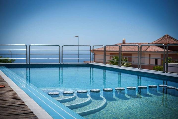 Villa für 9 Personen, mit Garten und Pool sowie Whirlpool in Adeje - 2