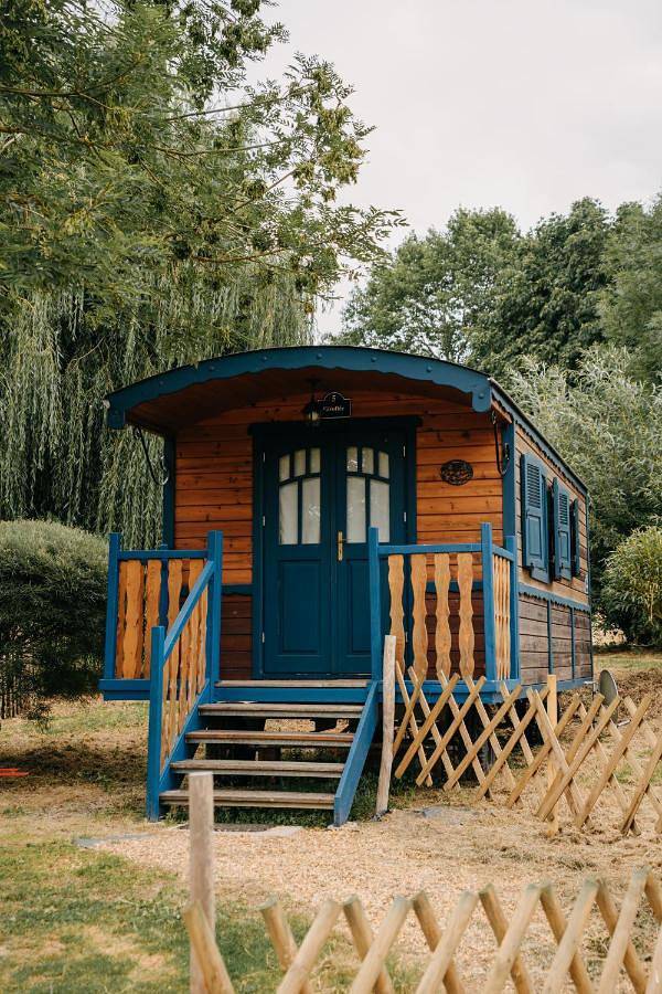 Location de vacances pour 8 personnes, avec piscine et jardin ainsi que sauna et jacuzzi, adapté aux familles à Chenillé-Changé - 3