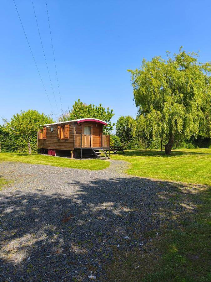 Gîte La Pâquerie - Roulotte "L'Échappée Bohème" in Val d’Erdre-Auxence, Vallée de la Loire
