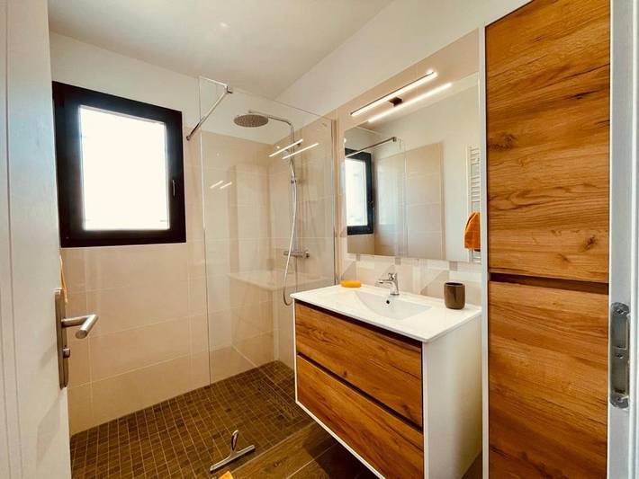 Location de vacances pour 8 personnes, avec jardin et piscine, animaux acceptés à Vensac - 4