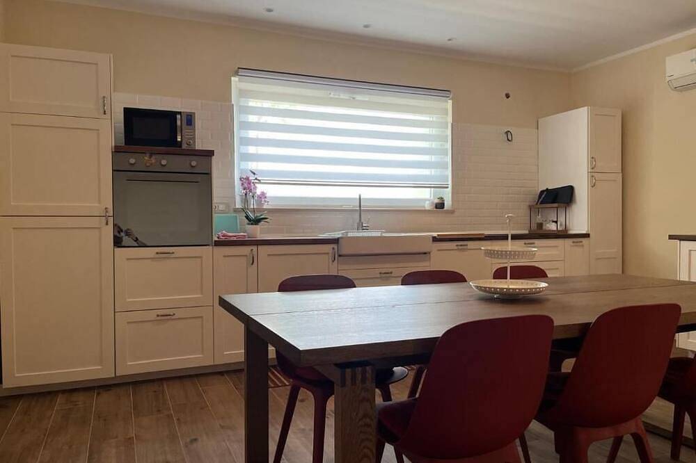 Al Capannone di Pietro, camera quadrupla superior con bagno privato in Colli a Volturno, Matese