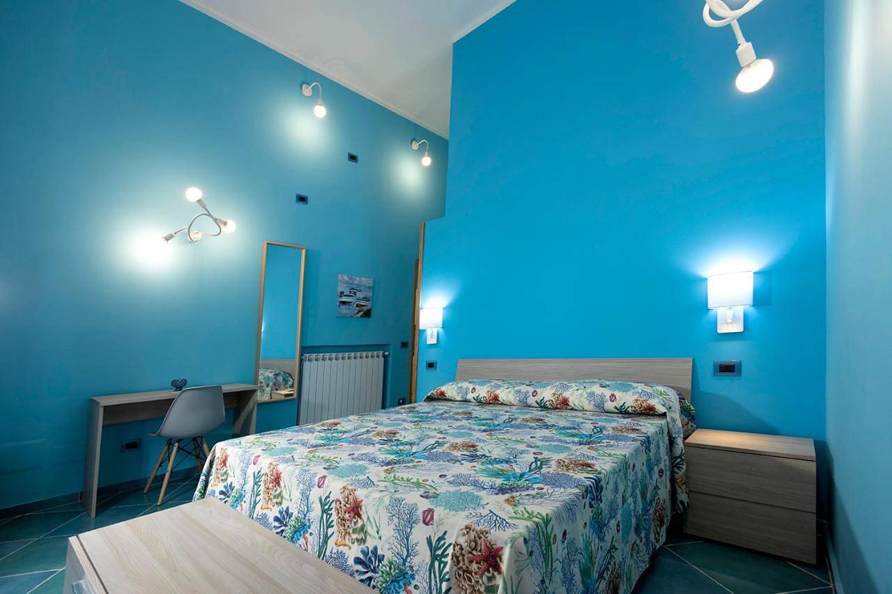 Double Room in Pozzuoli, Napoli e dintorni