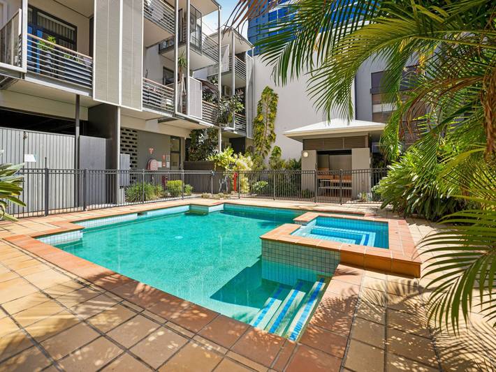 Ferienwohnung für 2 Personen, mit Pool und Balkon/Terrasse, kinderfreundlich - 1