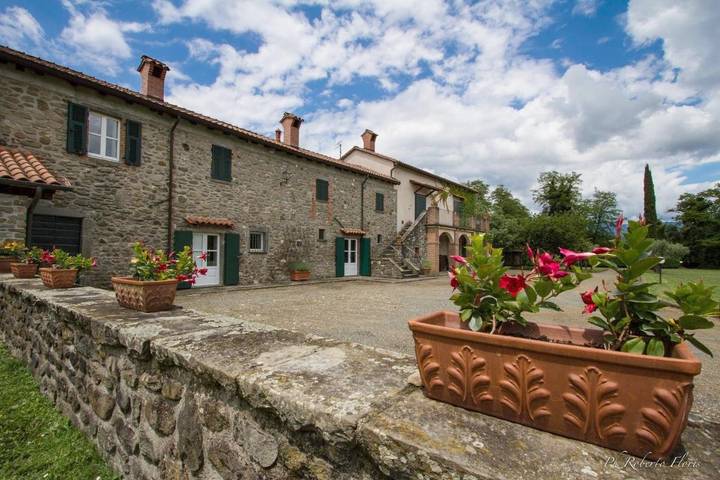 Gîte pour 5 personnes, avec piscine et jardin à Mulazzo - 2