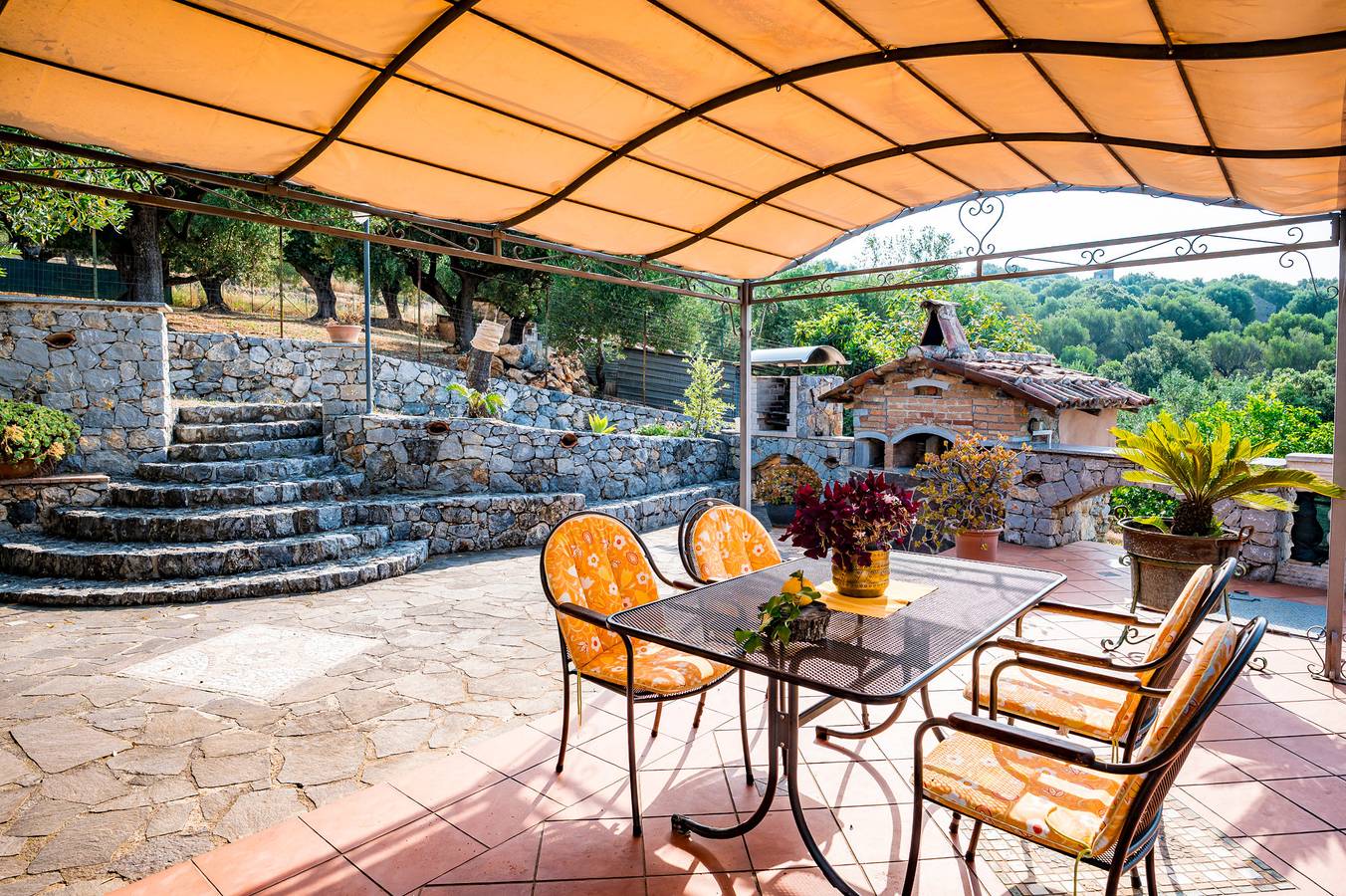 Casa vacanza per 4 persone con terrazza in Camerota, Cilento