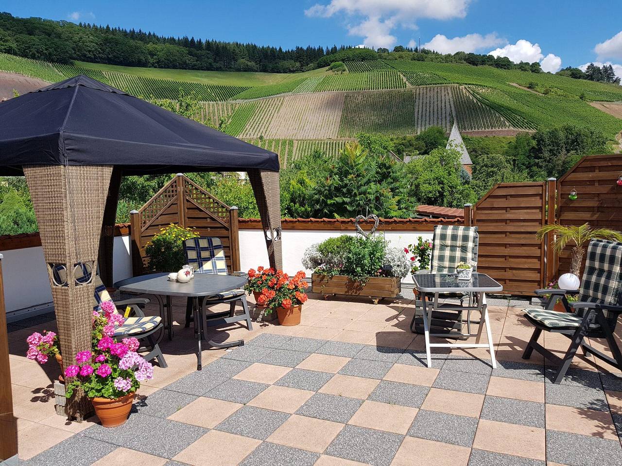 Ganze Ferienwohnung, Ferienwohnung 1 in Saarburg, Landkreis Trier-Saarburg