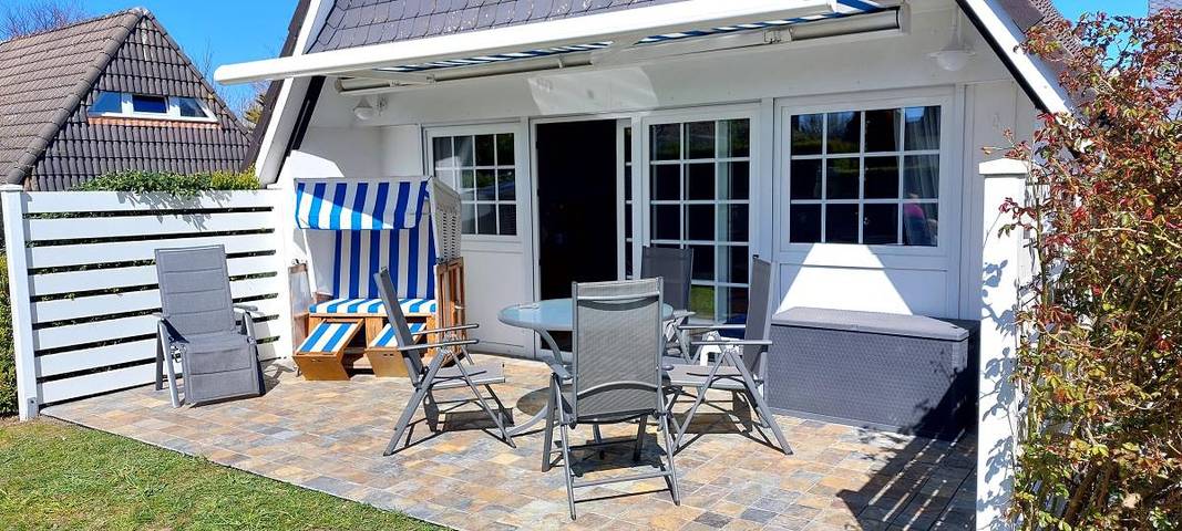 Ferienhaus für 4 Personen, mit Terrasse in Duhnen