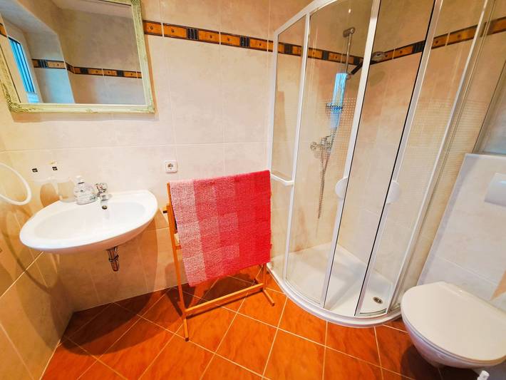 Bungalow für 2 Personen, mit Garten und Terrasse in Waren (Müritz) - 3