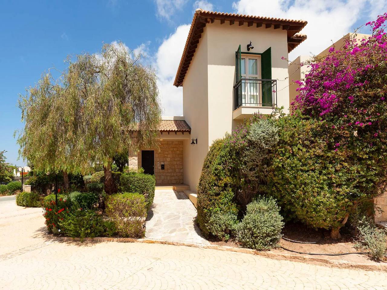 Villa for 6 People in Aphrodite Hills, South Cyprus