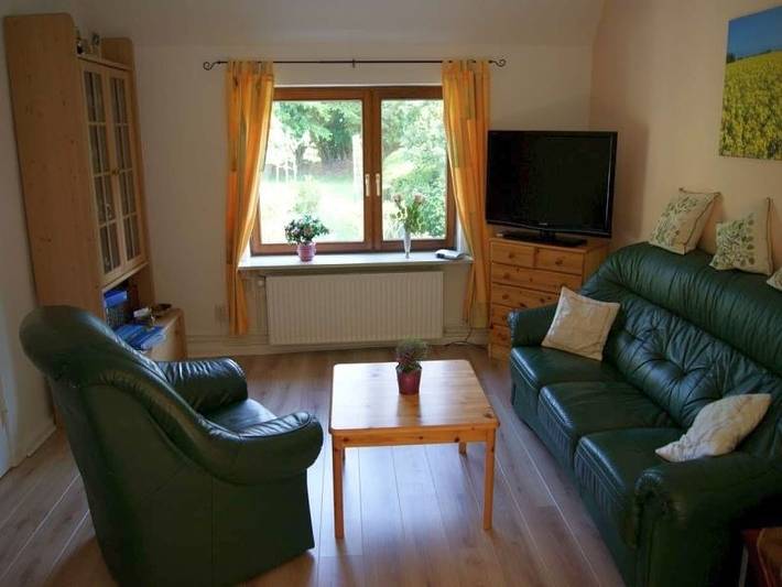 Ferienwohnung für 4 Personen, mit Garten in Waabs - 2