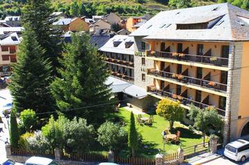 Hôtel pour 2 personnes, avec jardin et vue, animaux acceptés à Espot
