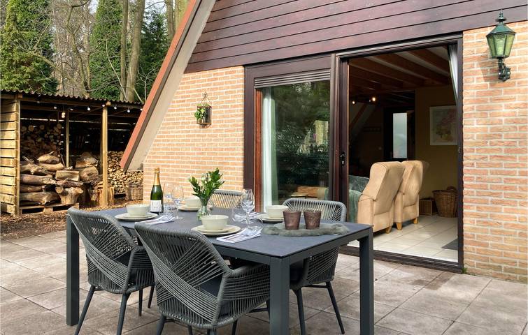 Location de vacances pour 4 personnes, avec jardin et terrasse à Lanaken - 3