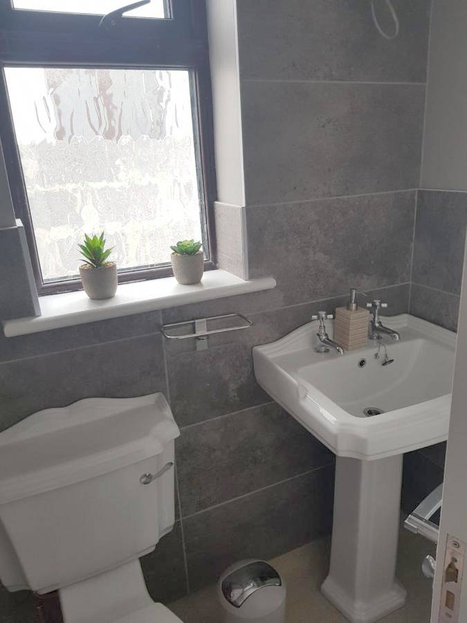 Gîte pour 2 personnes, avec vue et jardin à Galway - 2