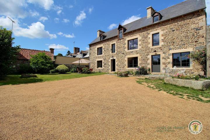 Gîte für 25 Personen, mit Whirlpool und Terrasse sowie Garten und Pool in Côtes-d'Armor - 3