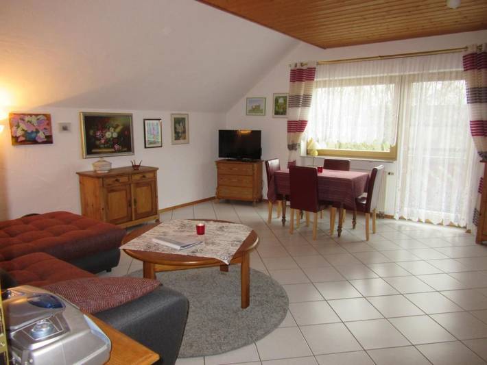 Ganze Wohnung, Am Wiesengrund in Venningen in Venningen, Südliche Weinstraße