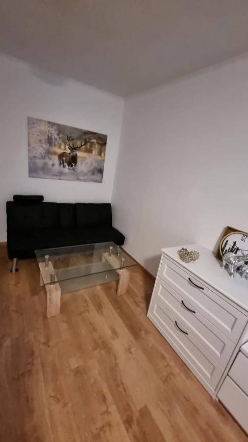 Location de vacances pour 18 personnes, avec Balcon et Terrasse ainsi que Jardin et Vue à Hanau