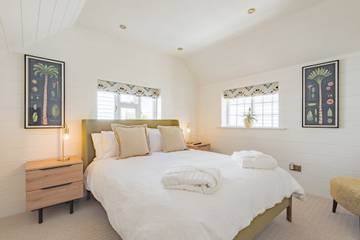 Holiday Rental for 5 People in High Weald, Sussex, Photo 1