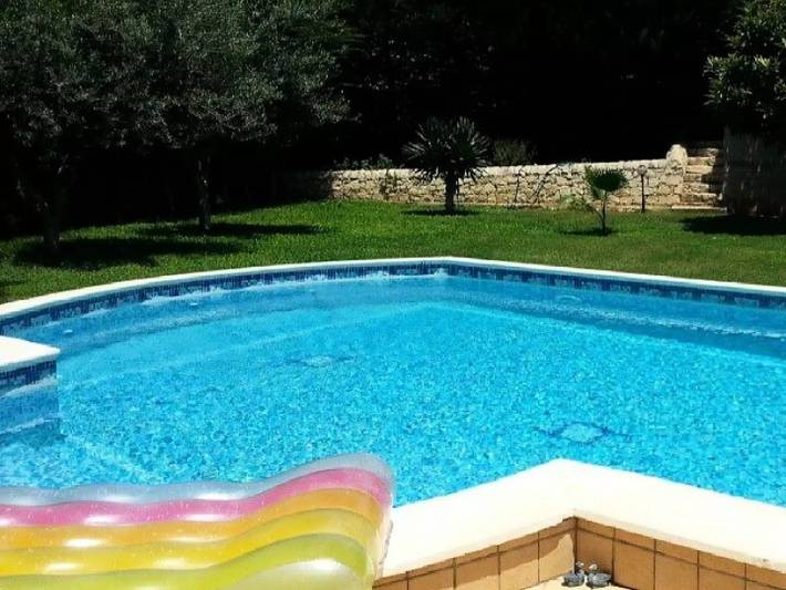 Gîte pour 4 personnes, avec piscine à Cava d'Aliga