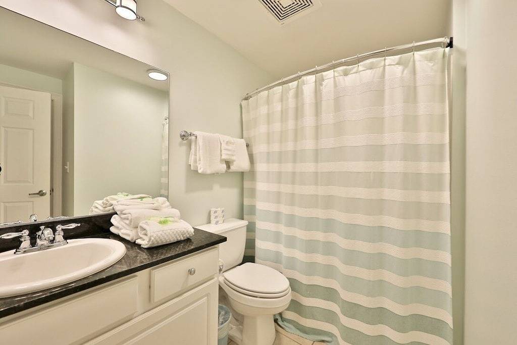 Ganze Wohnung, Calypso 1Br/2Ba Low 4th Flr West Tower Deals Summer & Fall Free Beach Chairs in Gulf Highlands, Panama City Beach