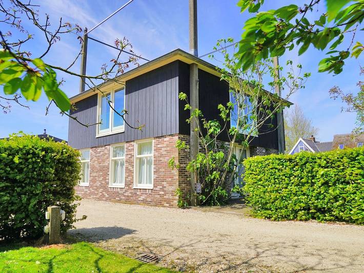 Ferienhaus für 4 Personen, mit Terrasse und Garten in Schagen
