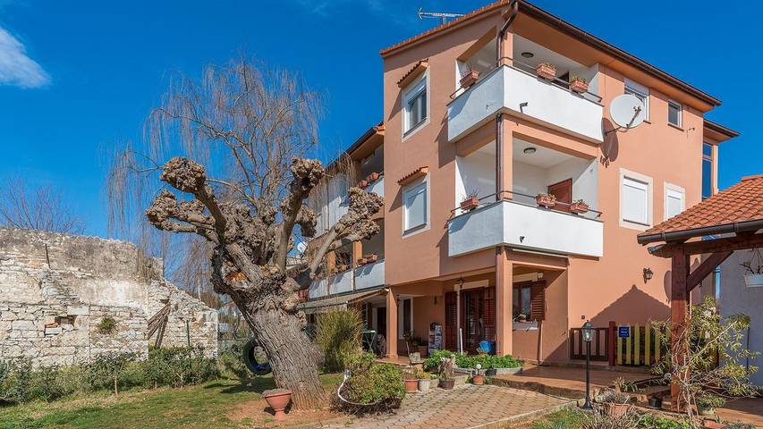 Ferienwohnung für 4 Personen, mit Garten und Balkon - 1