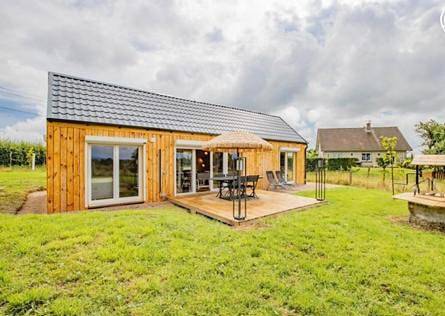 Chalet pour 5 personnes, avec jardin et vue, animaux acceptés