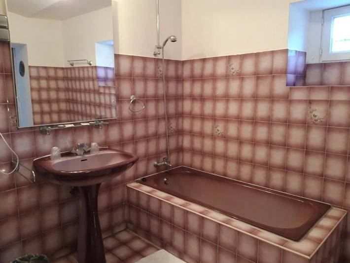 Location de vacances pour 2 personnes, avec jardin et vue, animaux acceptés à Saint-Honoré-les-Bains - 4