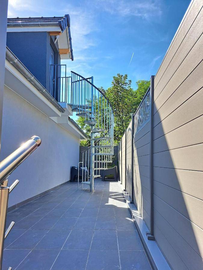 Gîte pour 5 personnes, avec terrasse et vue dans Roissy-en-Brie - 4