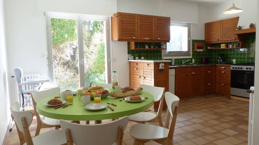 Grande maison avec tennis, les plages à pied in Saint-Philibert, Côte des Mégalithes